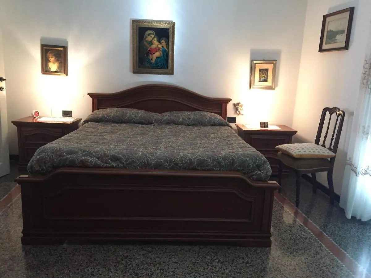 Appartamento La casa della Nonna Rapallo 0*,  Italia